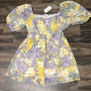 NWT L Love Floral Romper Size Large